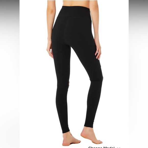 Alo Yoga High Waisted Ripped Warrior Leggings Black Sz XS - Picture 2 of 9